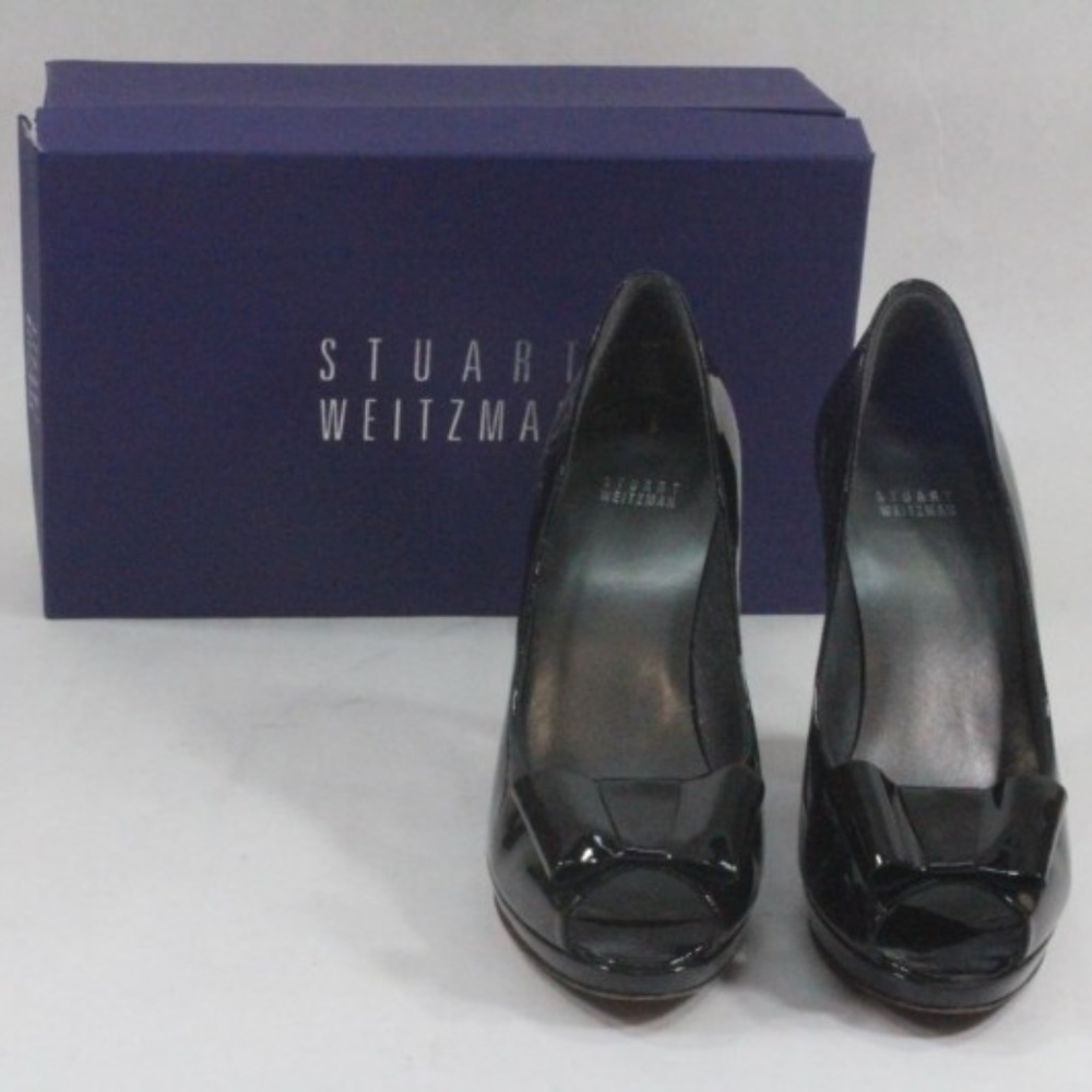 STUART WEITZMAN - BLACK PATENT LEATHER - SIZE 9.5